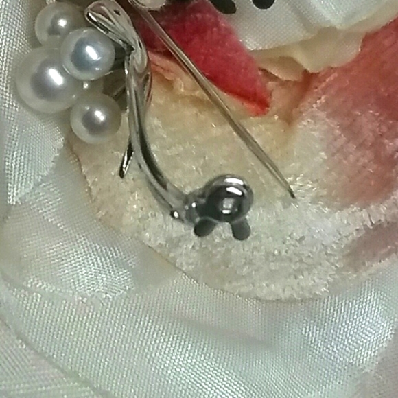 Vintage Sterling Pearl Pin - Picture 4 of 6
